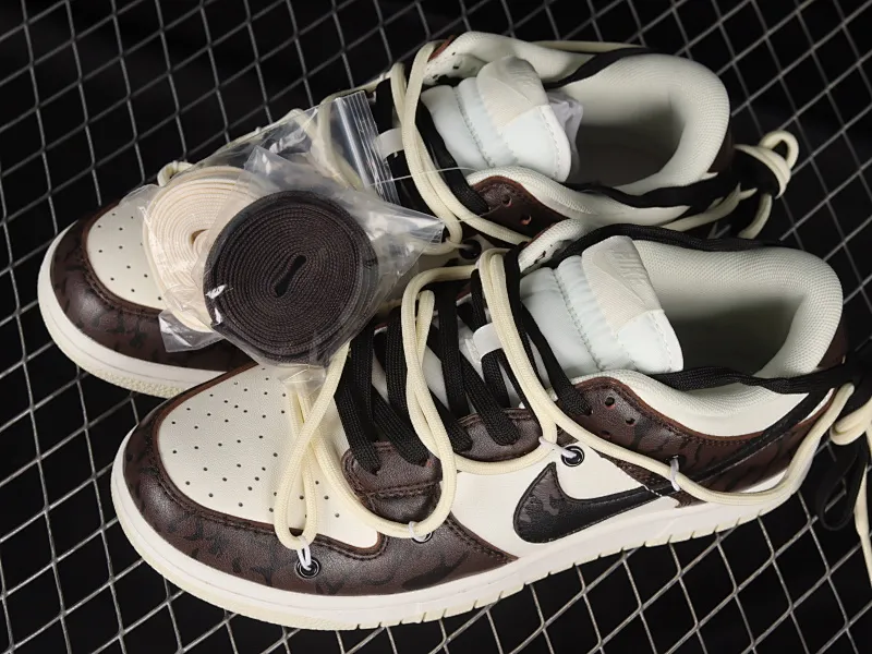 All Categories Nk SB Dunk Series Nk SB Dunk Low Low-top Sneakers Nk Dunk Low "Coconut Milk" Mocha Brown Customized version of deconstructed strap casual sneakers DJ6188-100